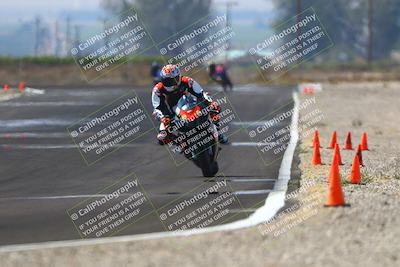 media/Sep-20-2025-TrackDaz (Sat) [[27f0cde673]]/A Group/2pm (Turn 9)/